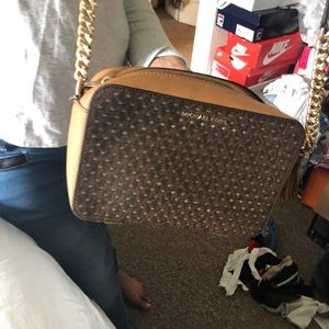 Micheal kors purse